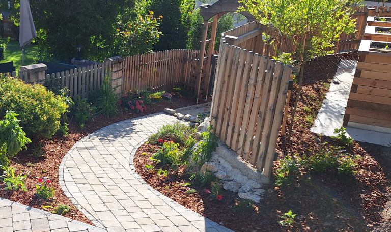 Gartengestaltung mit Lärchenrindenmulch